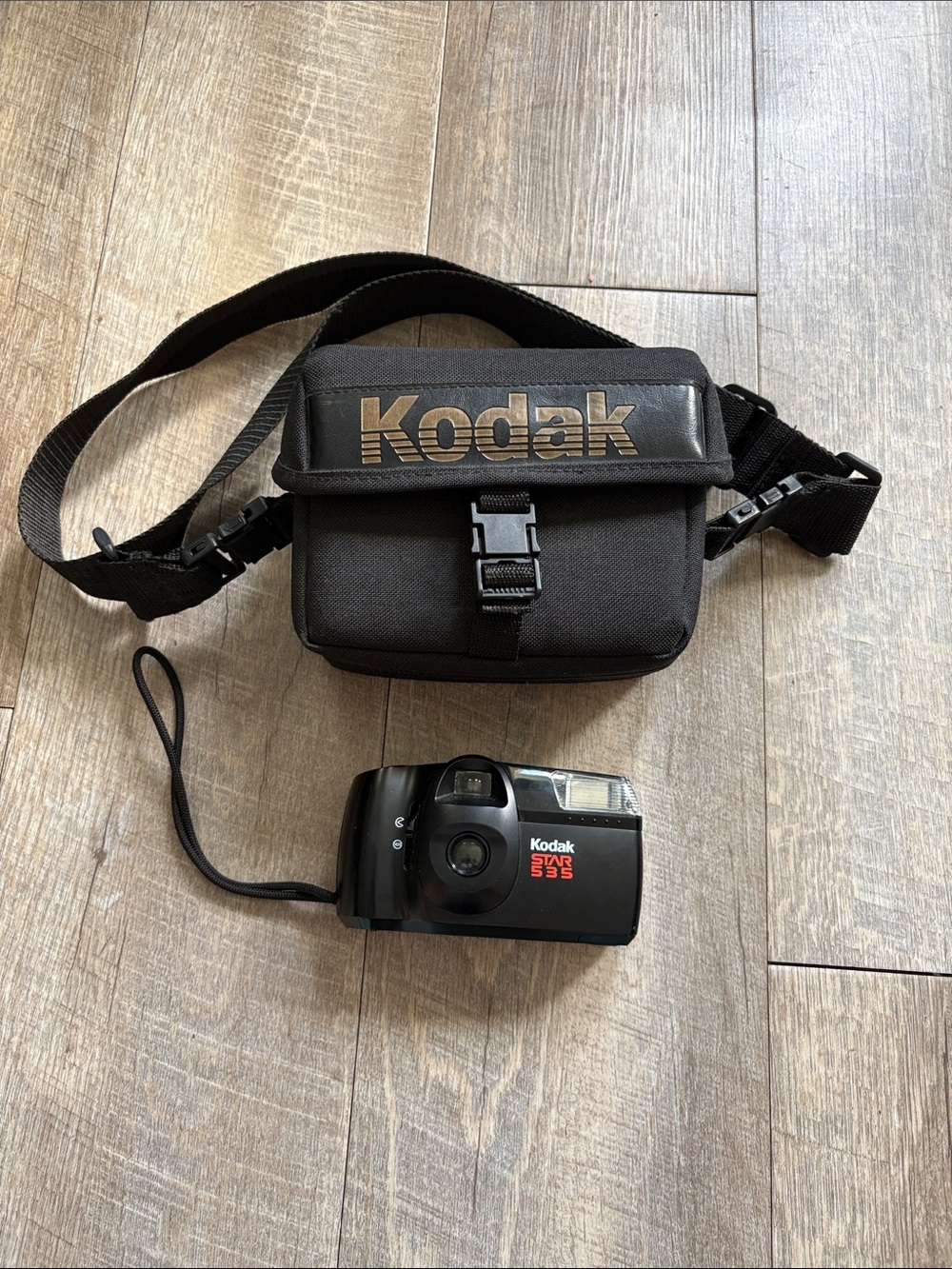 Vintage Kodak Star 535 with Kodak Carrying Case